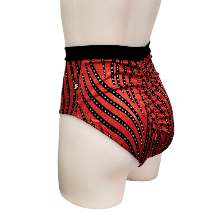 Sky High Sexy Short in Red Velvet Swirl
