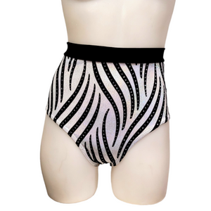 Sky High Sexy Short in White Velvet Swirl