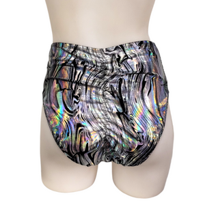 High Waisted Sexy Short in Oil Slick