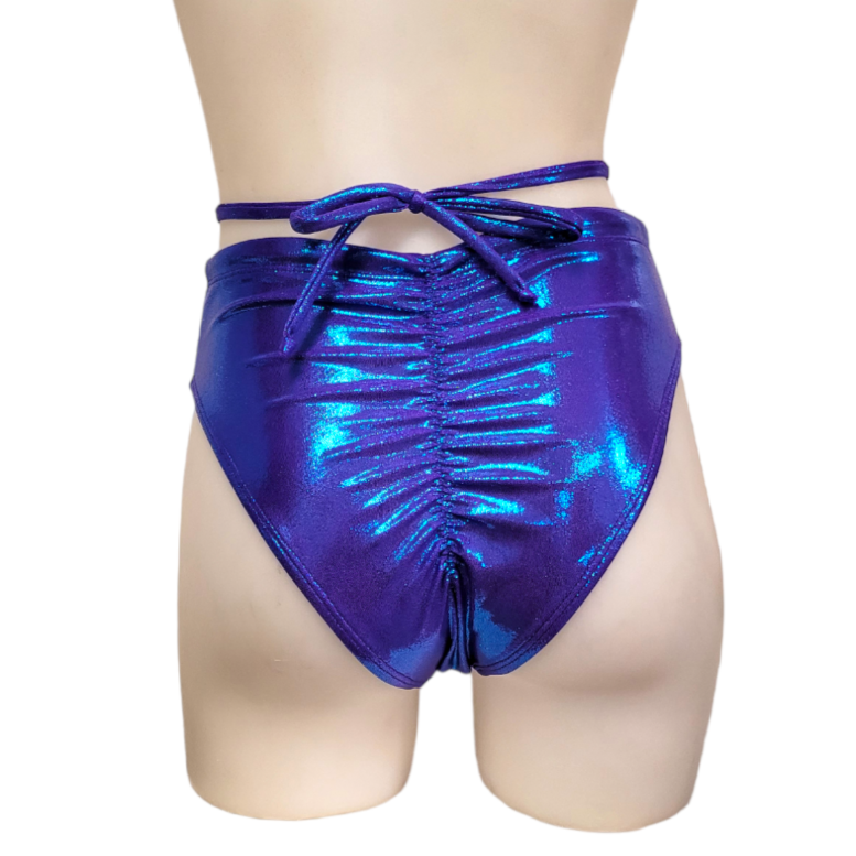 Layla Short in Sapphire Mystique