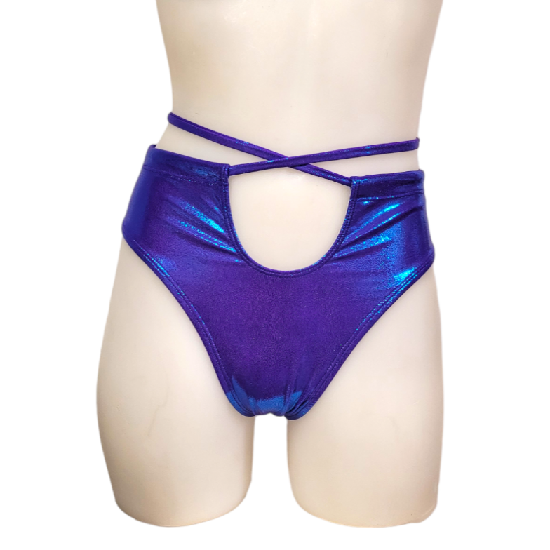 Layla Short in Sapphire Mystique