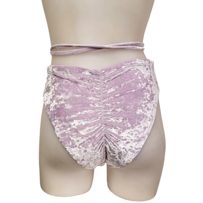 Layla Short in Lilac Crushed Velvet