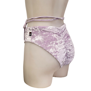 Layla Short in Lilac Crushed Velvet