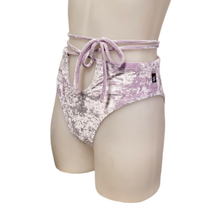 Layla Short in Lilac Crushed Velvet