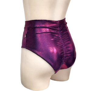 Sky High Sexy Short in Eggplant Mystique