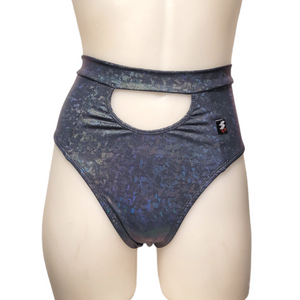 Iris Short in Periwinkle Ice
