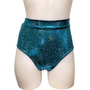 Sky High Sexy Short in Green Cluster Dot