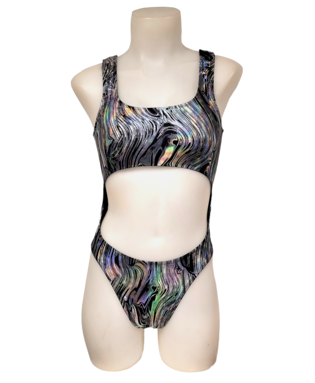 Sophie Monokini in Oilslick