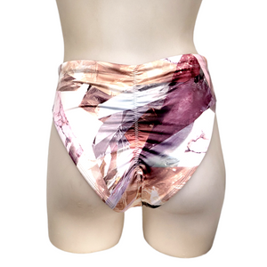 Layla Short in Pink Crystal