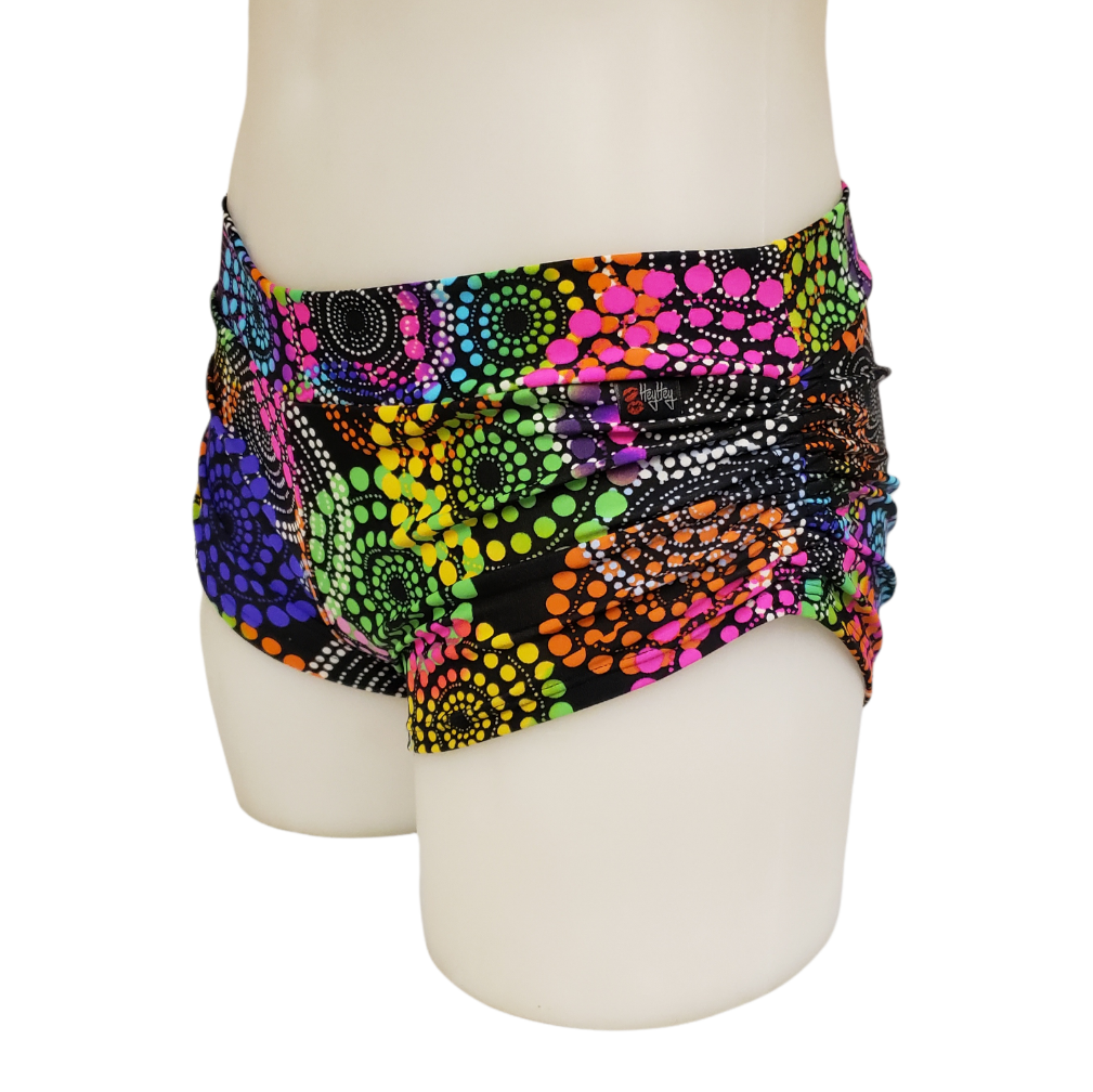 Side Tie/Scrunch Short in Fireworks