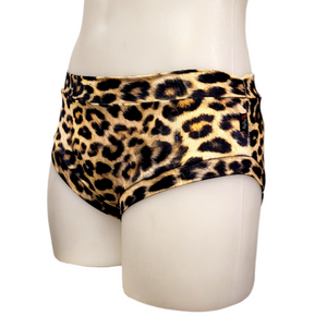 Classic Booty Short in Yellow Leopard