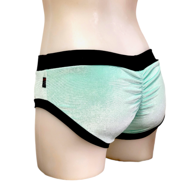 Classic Booty Short in Mint Velvet
