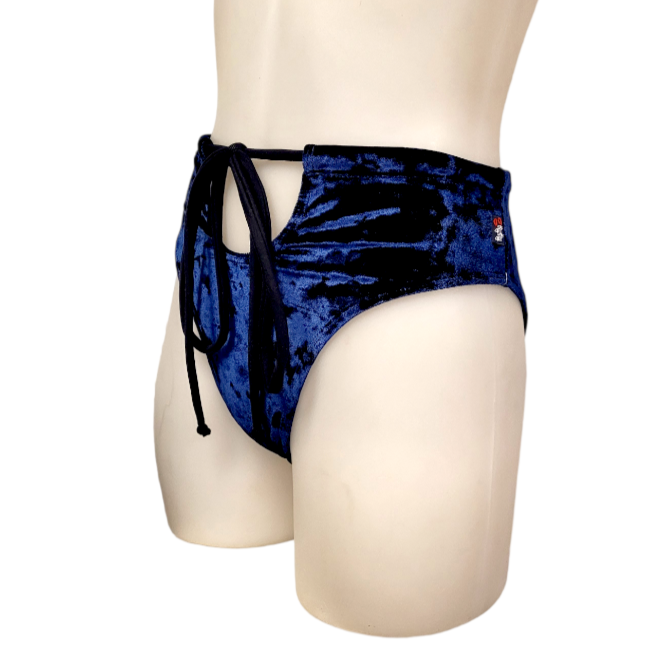 Layla Short in Navy Crushed Velvet