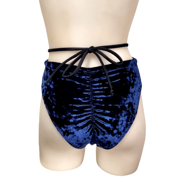 Layla Short in Navy Crushed Velvet